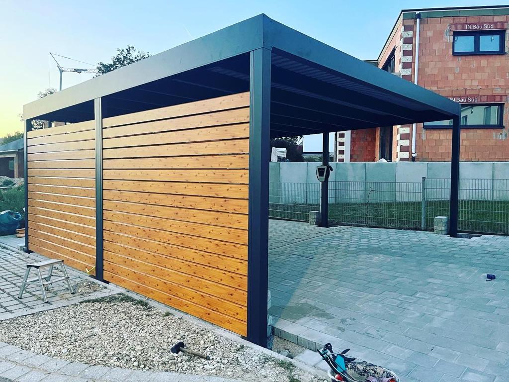 Carport in Limburg - Moderne Konstruktion für wettergeschütztes Parken